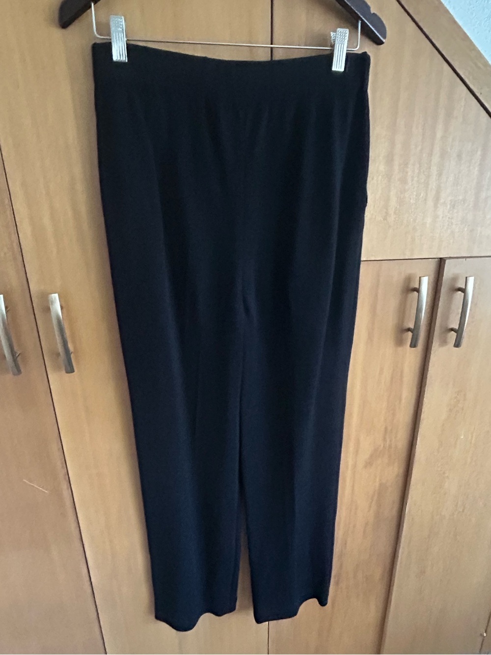 St. John Basics Black Knit Trousers — Size 10